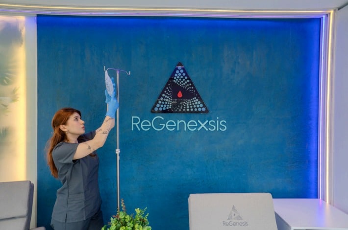 IV STEM CELLS